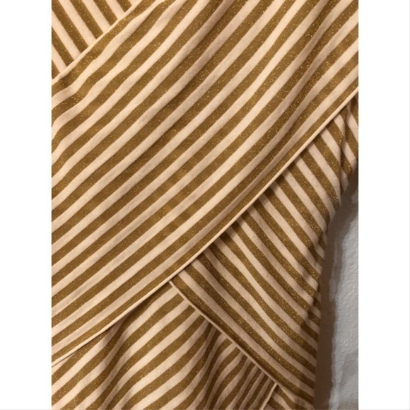 Vince Camuto embellished faux wrapped top - Picture 5 of 7